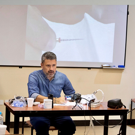 Charlas por el Dr. Raúl Aponte